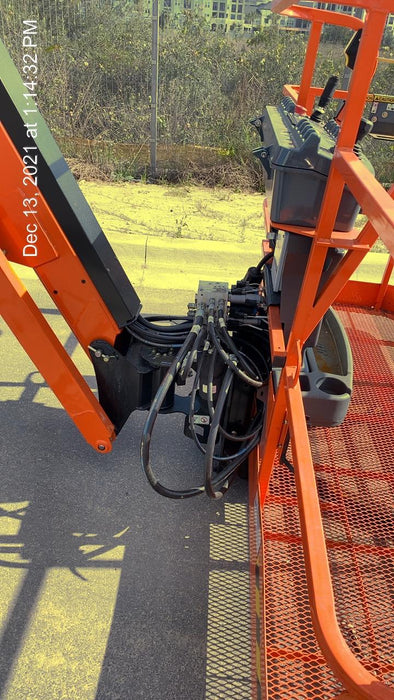 2021 JLG 660SJ