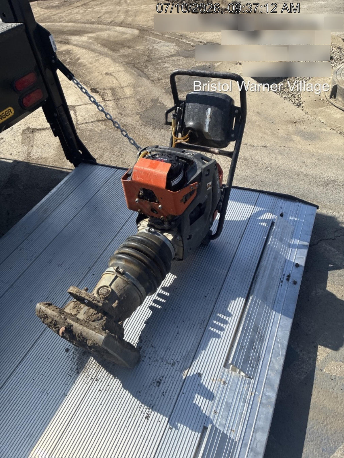 2024 HUSQVARNA LT6005