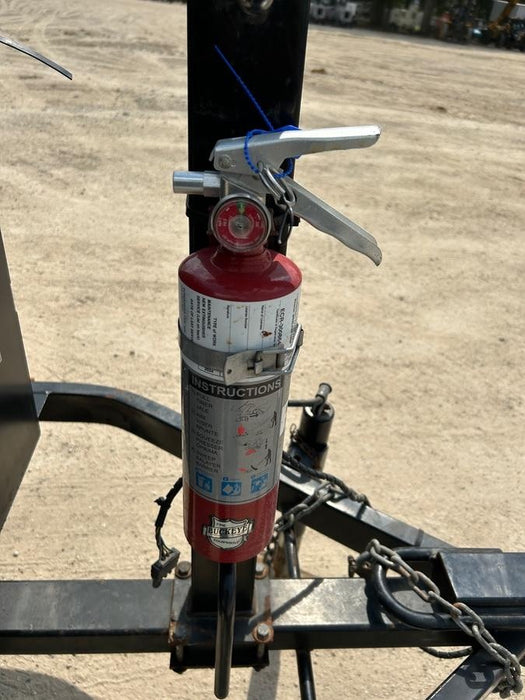 2024 Lincoln Electric LE400 Kubota V1505, Trlr, Cable Rack, Light Kit, ES Decals, T3