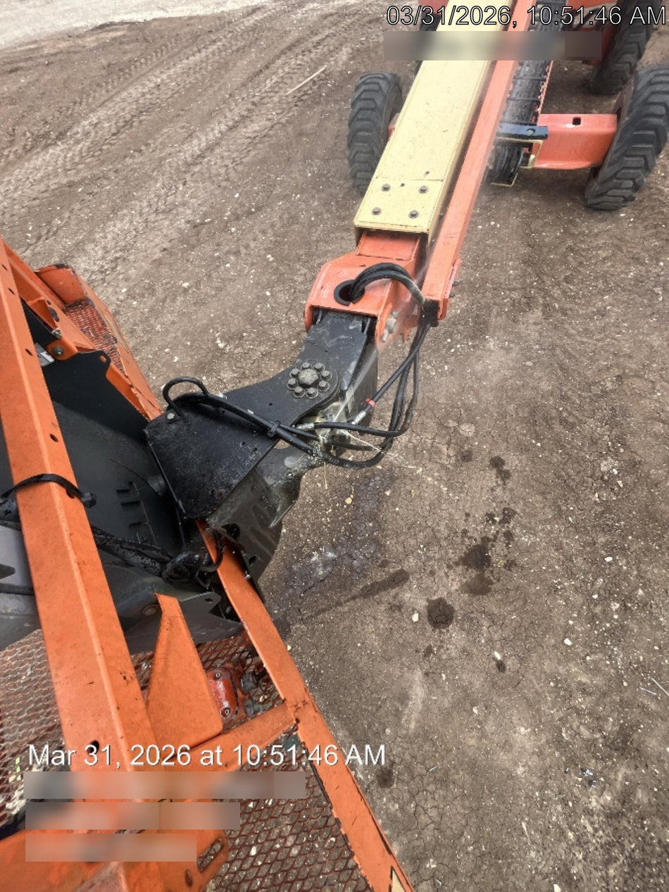 2006 JLG 400S