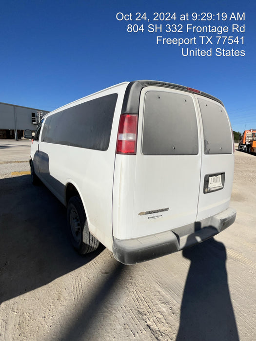 2023 CHEVROLET Express Van - Rental