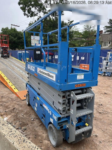 2022 GENIE GS-2632