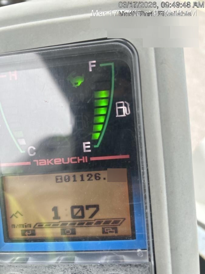 2022 TAKEUCHI TB235-2R