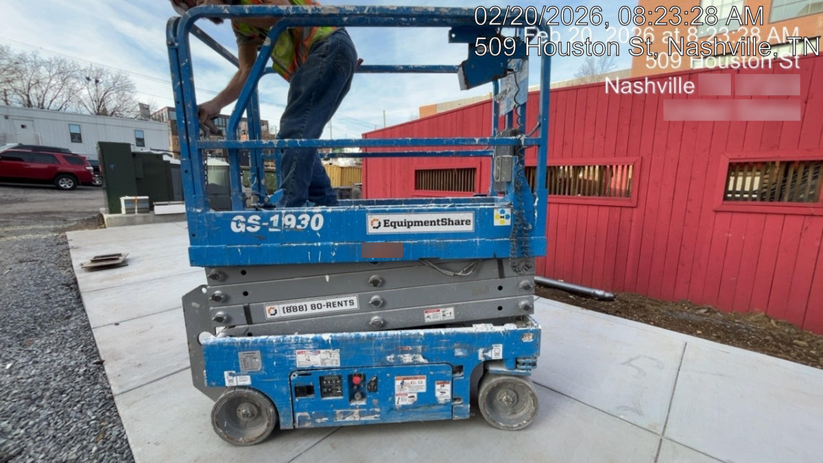 2020 Genie GS-1930 Fixed rails with chain entry gate - Pre A92.20