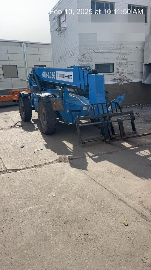 2019 Genie GTH-1056 Cab/Heat/AC, FF Tires, LED Work Lights, Beacon 60" QA Carriage, 60" Forks