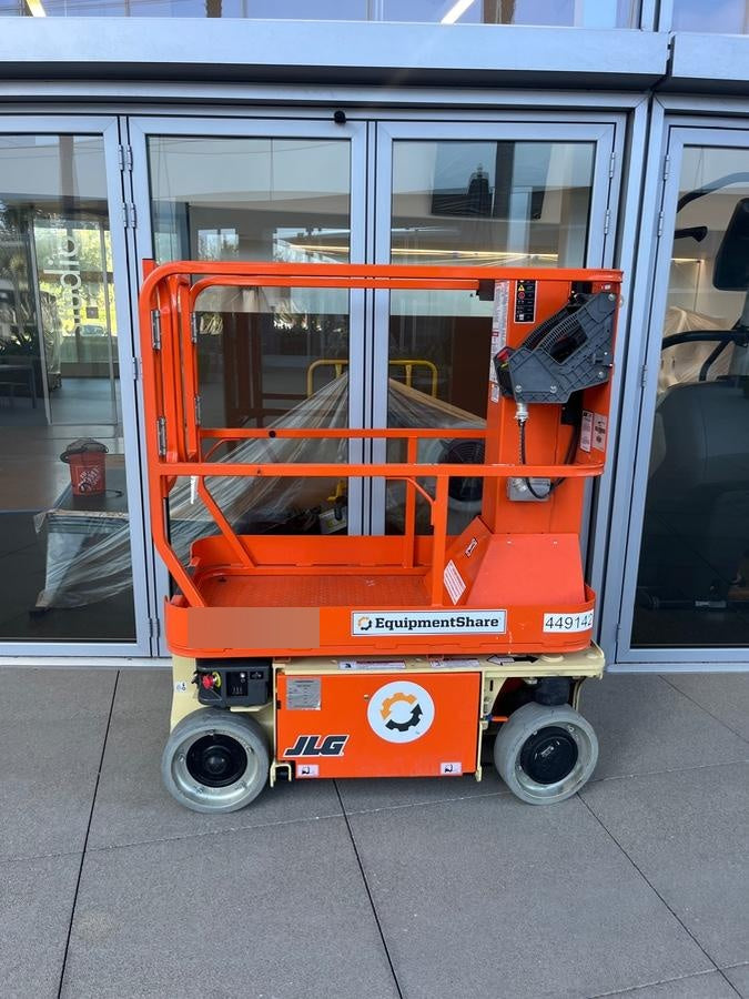 2024 JLG 1230ES