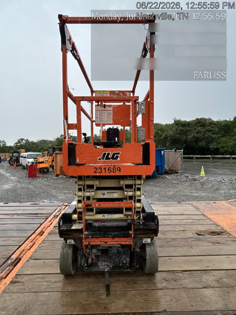 2022 JLG ES1932