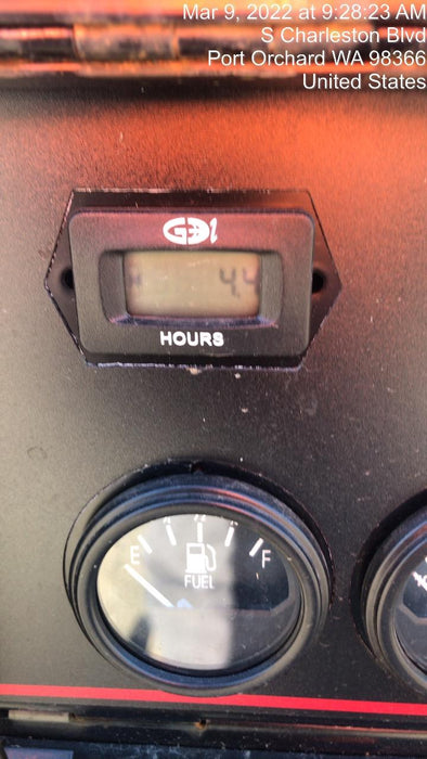 2021 Lincoln Electric Vantage 322 Vantage 322 Ready Pak 3 w/ Decals, ORANGE (includes trailer, cable rack, fender light kit) NO Telematics