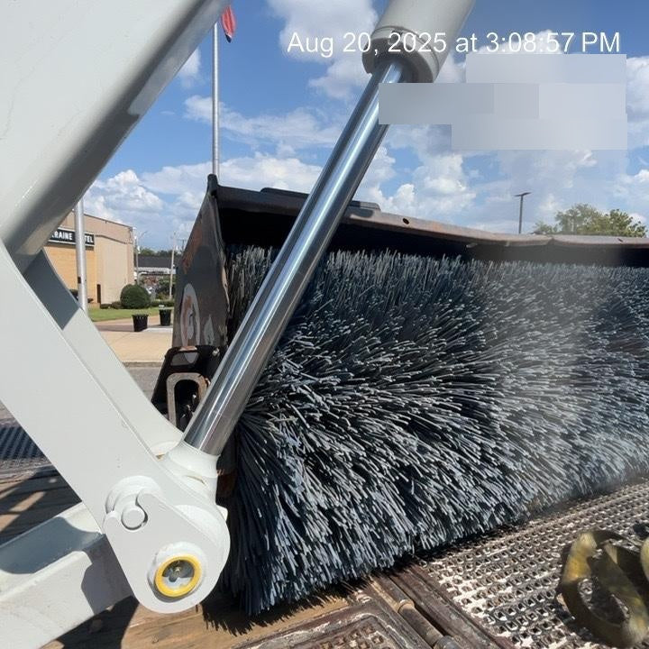 2019 PALADIN Sweepster SB72