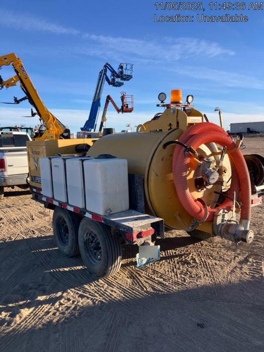 2022 Vac-Tron LP573XDT T4 Koehler Diesel Engine, 500 Gallon Debris Tank, x2 100 Gallon Water Tanks