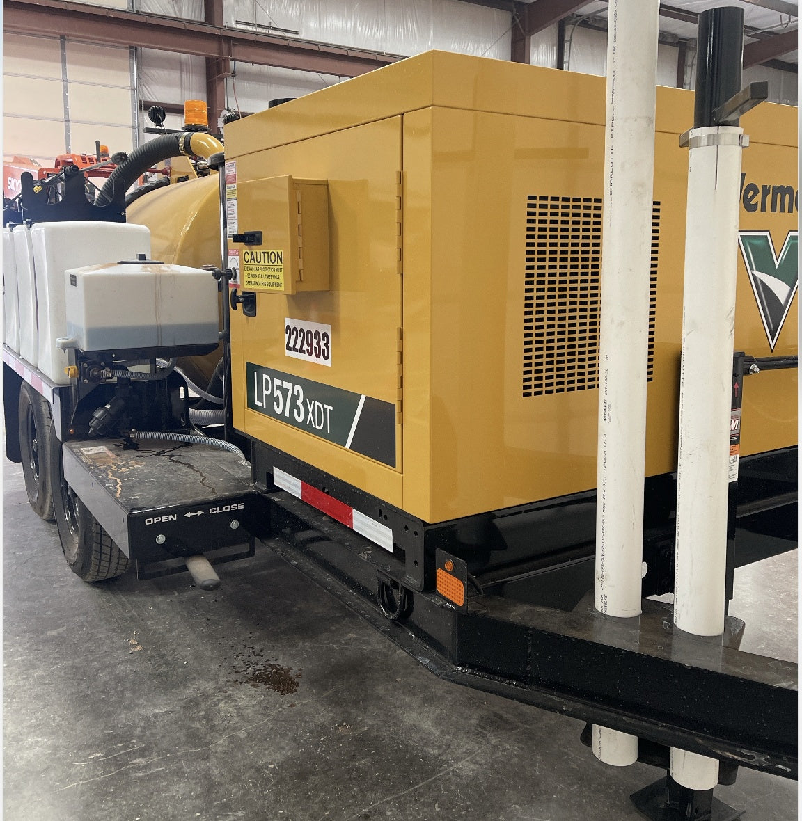 2022 VAC-TRON LP573XDT