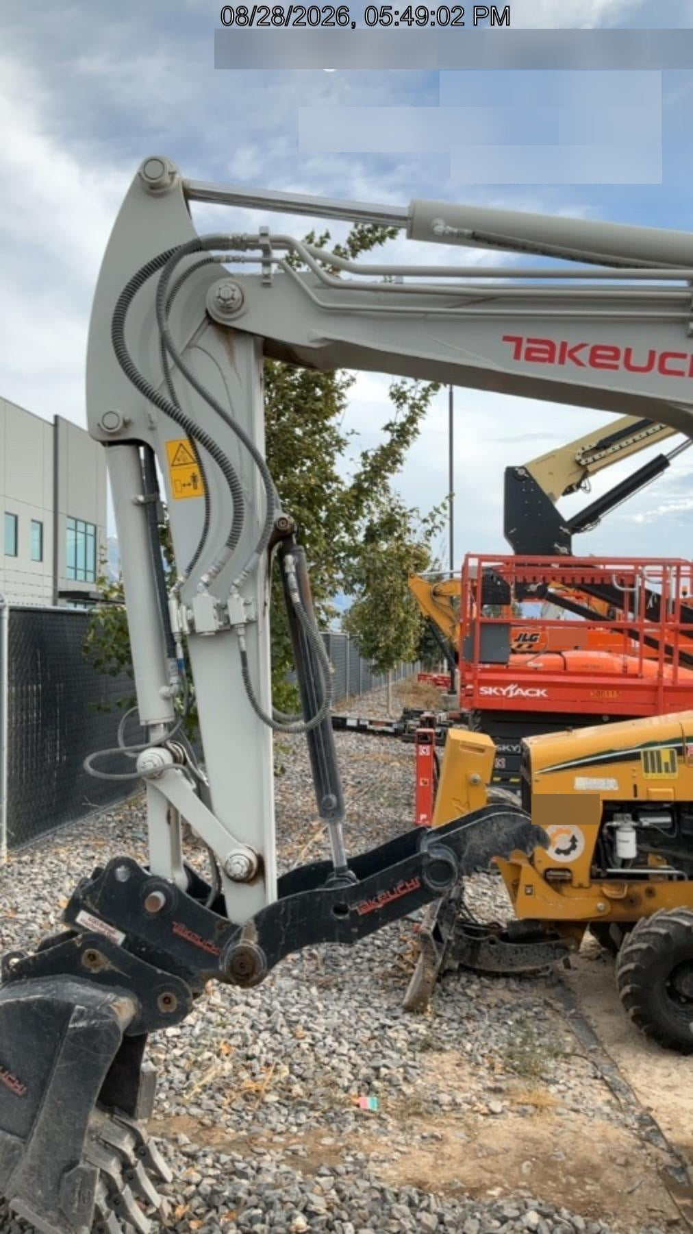 2024 TAKEUCHI TB260-CR