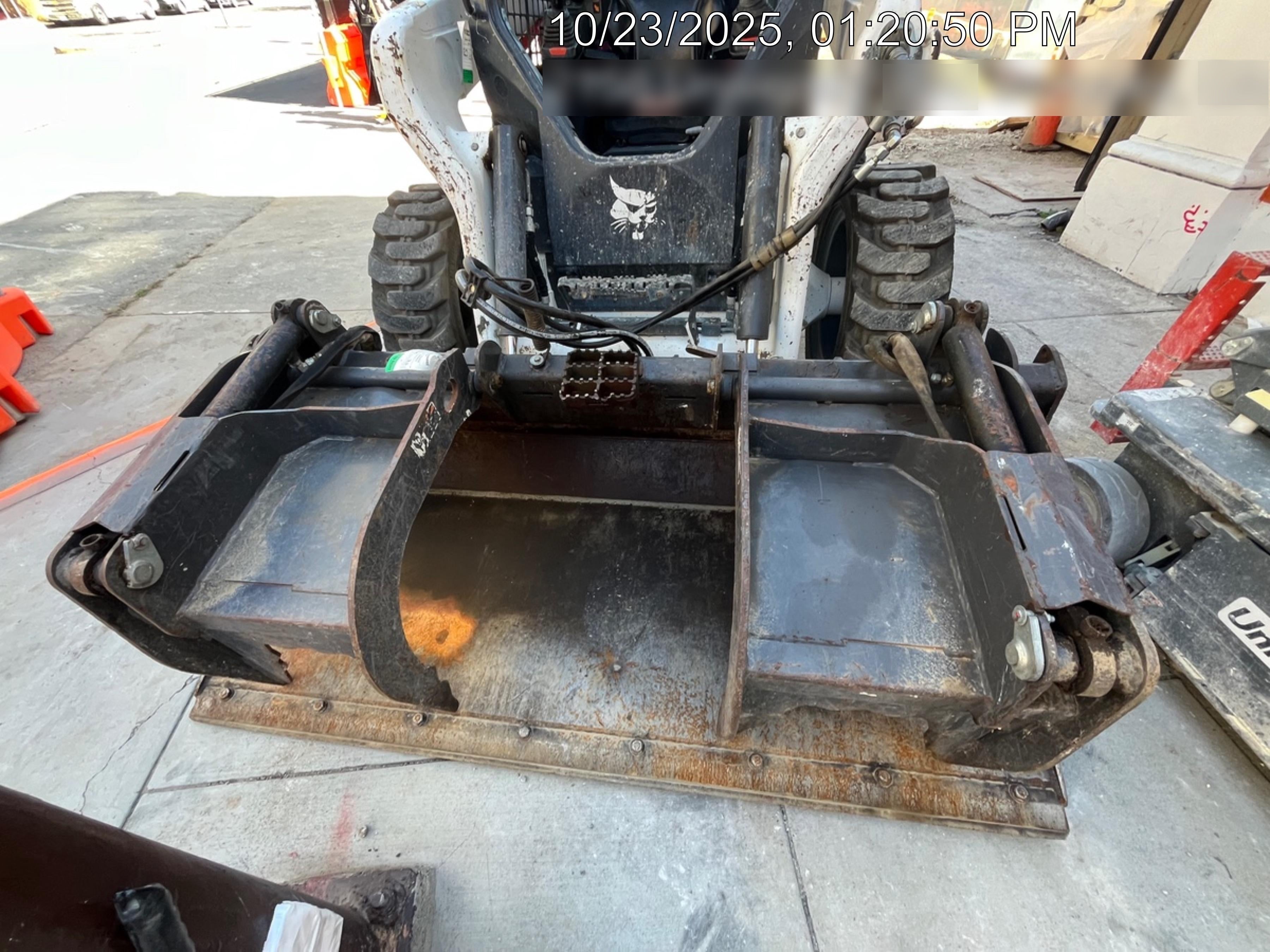 2019 PALADIN 76" Scrap Grapple Bucket - Paladin