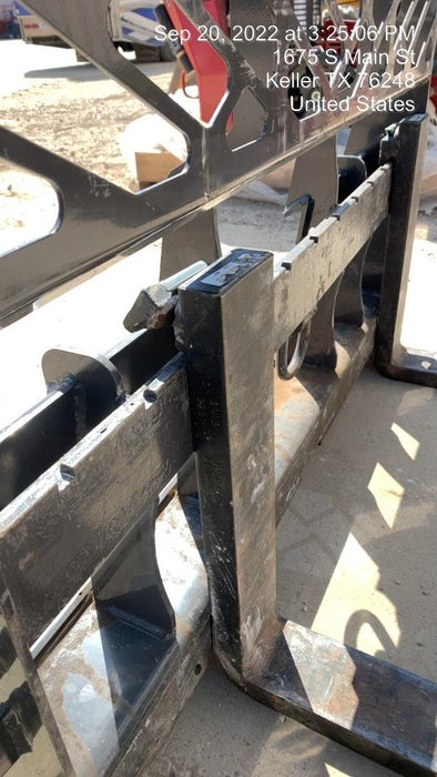 2022 PALADIN 48" Pallet Forks - Paladin