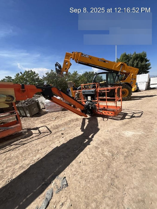 2020 JLG 660SJ
