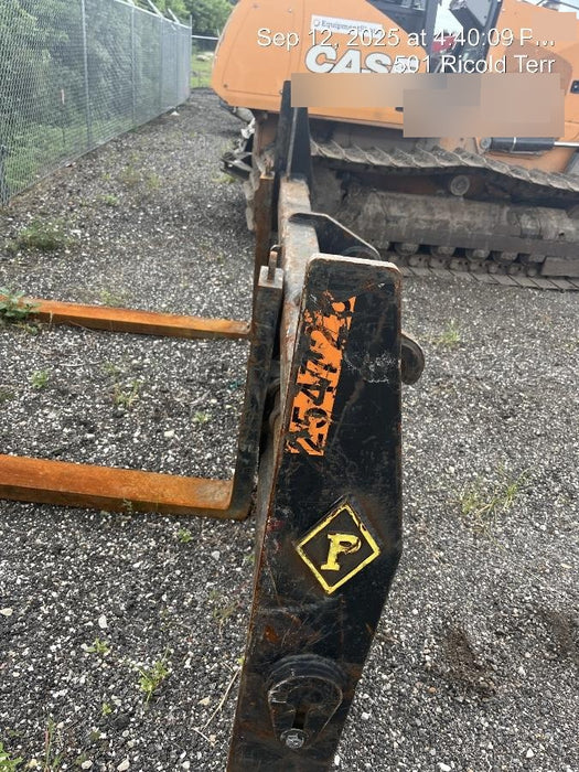 2022 PEMBERTON 72" Utility Forks