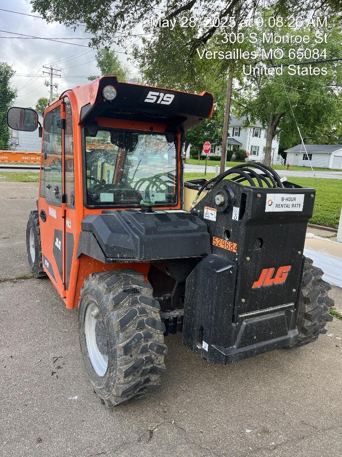 2025 JLG 519
