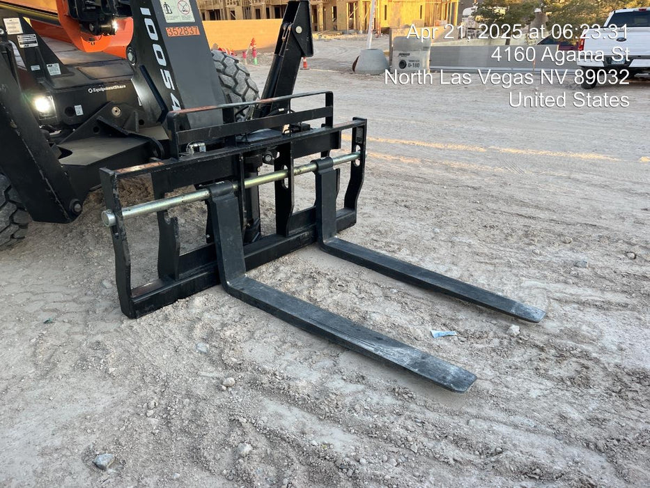 2024 JLG 1001095418S