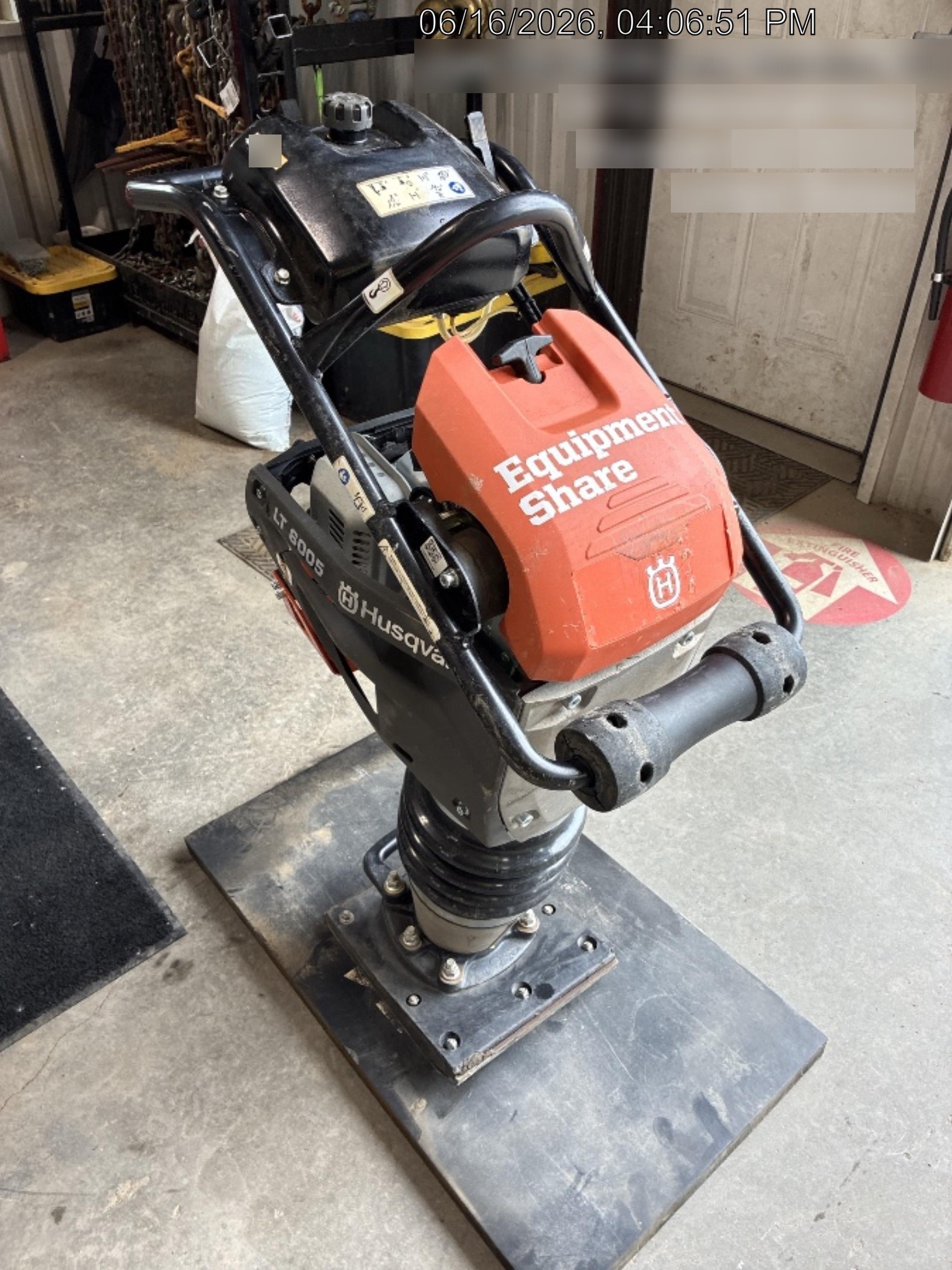 2025 HUSQVARNA LT6005