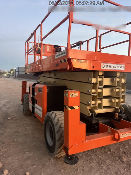 2020 JLG 430LRT