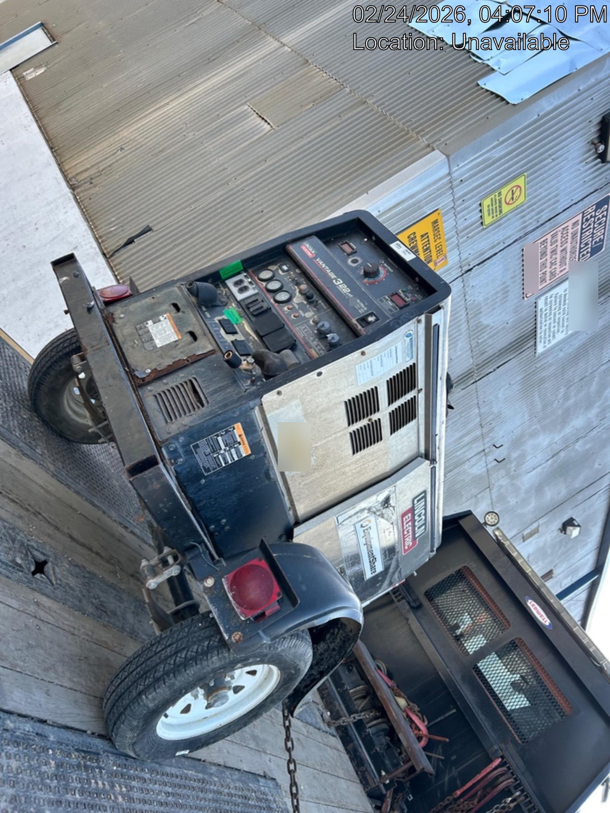 2019 Lincoln Electric Vantage 322 Welder Ready-Pak 3, Two wheel trailer, Fender and Light kit, Cable Rack