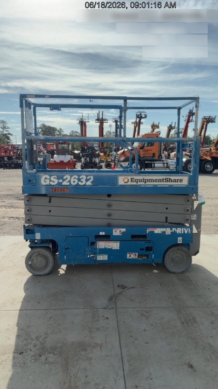 2023 GENIE GS-2632