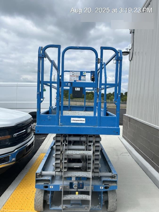 2022 GENIE GS-3246