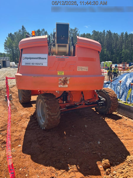 2019 JLG 660SJ