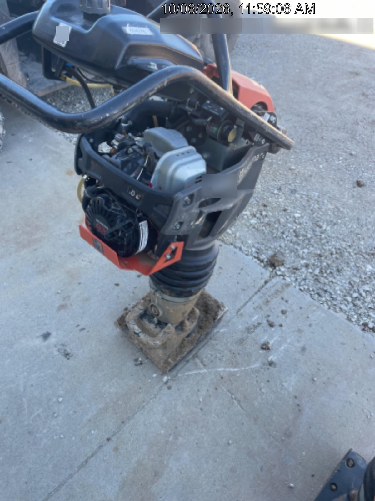 2025 HUSQVARNA LT6005