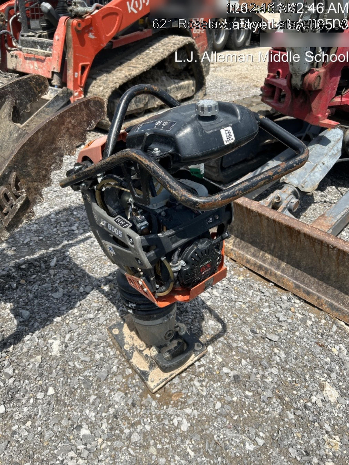 2025 HUSQVARNA LT6005