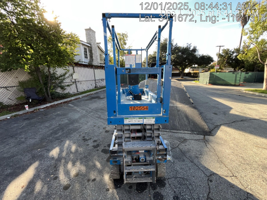 2020 Genie GS-1930 Solid Non Marking Tires, Beacon, Folding rails with half height swing gate, 800W Inverter