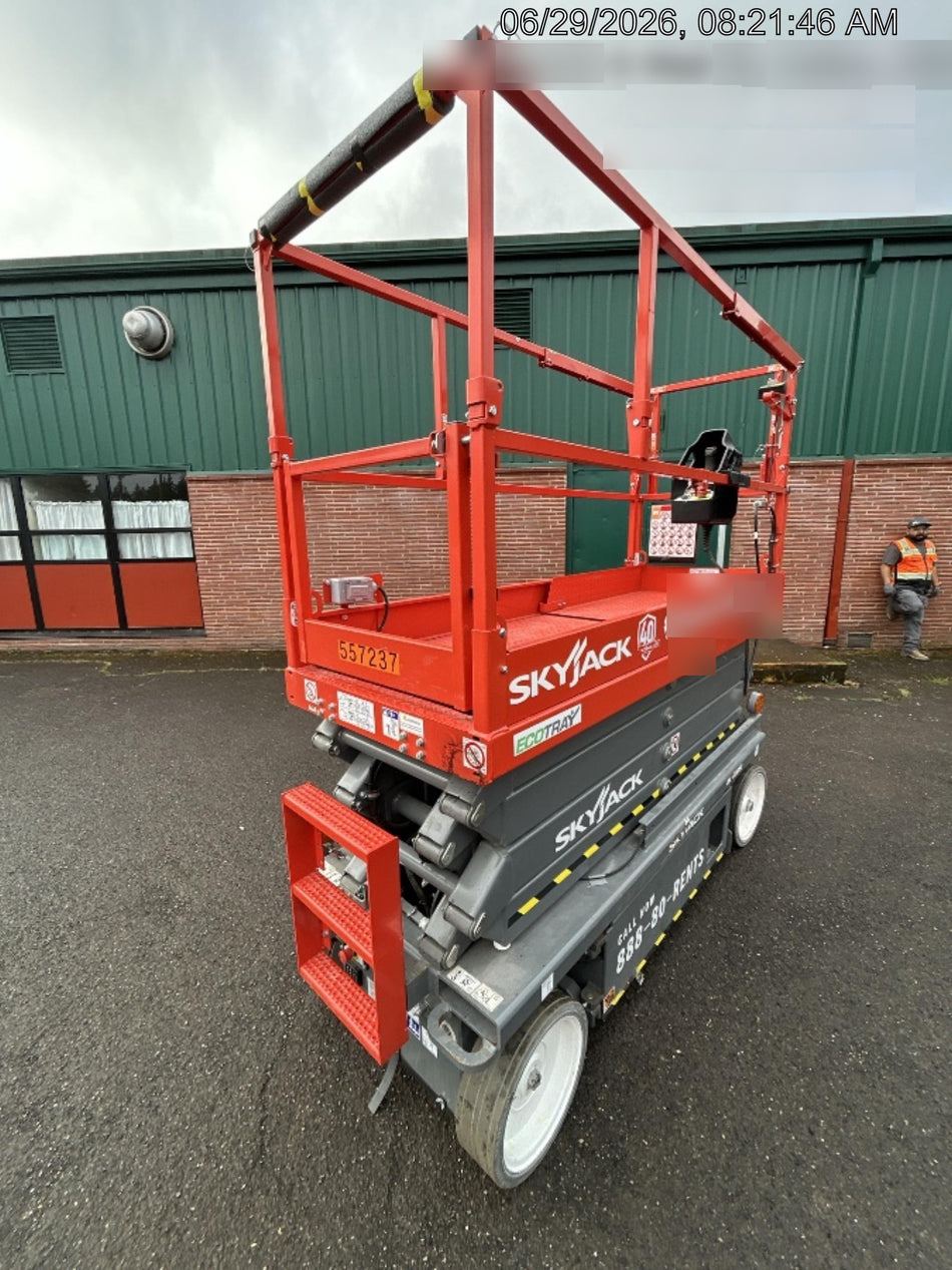 2025 SKYJACK SJ3226