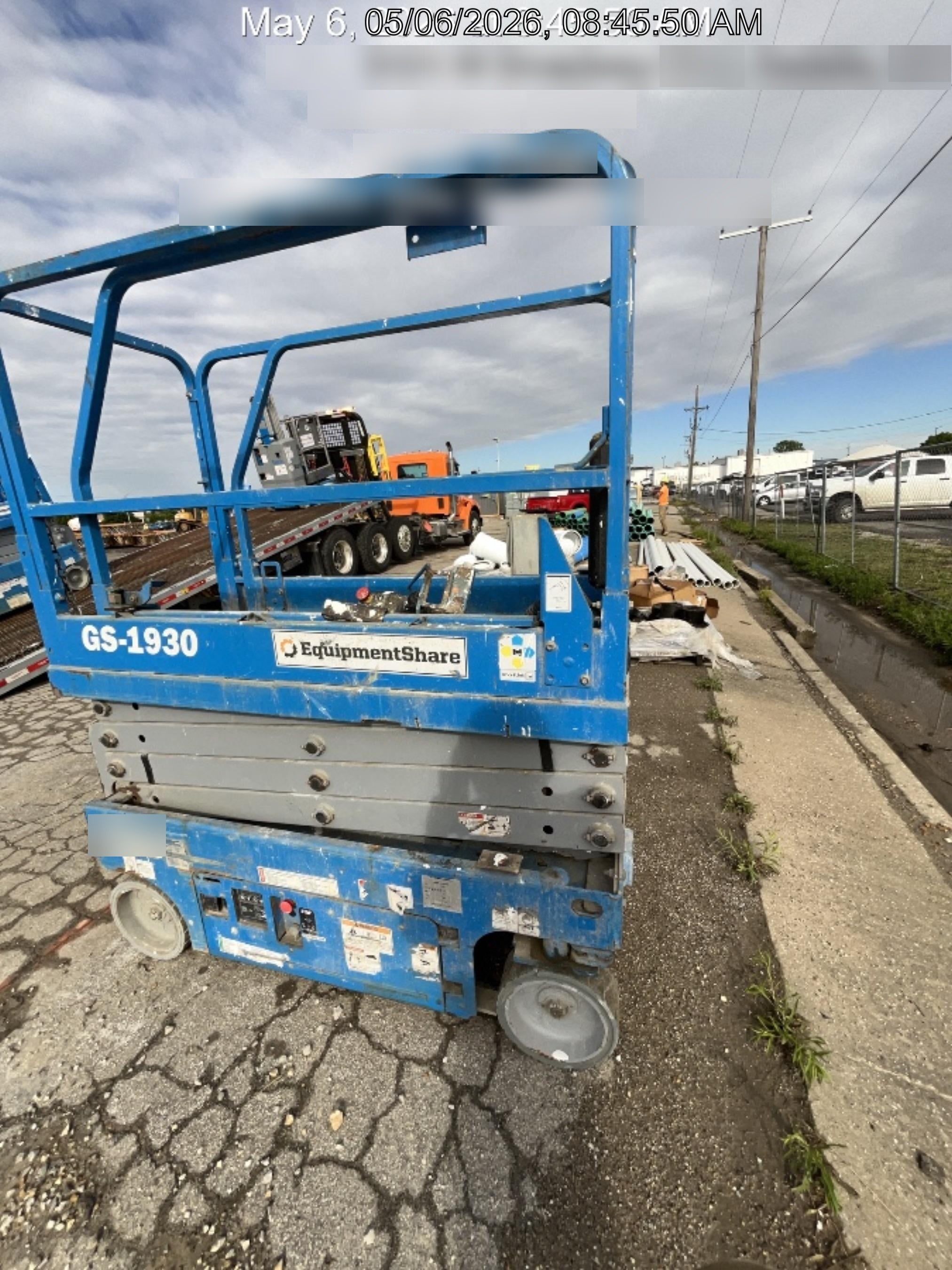 2019 Genie GS-1930 Fixed Rails with Chain Entry