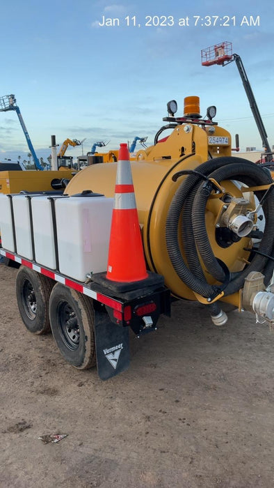 2022 VAC-TRON LP573XDT