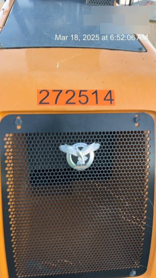 2023 CASE 588H