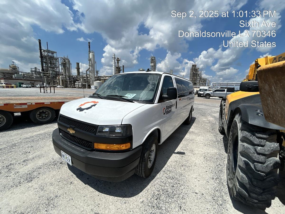 2025 CHEVROLET Express Van - Rental
