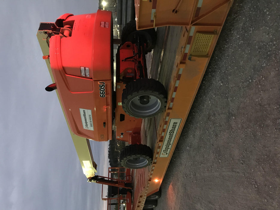 2019 JLG 660SJ