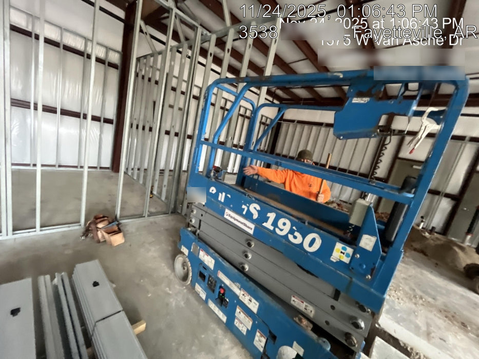 2018 Genie GS-1930 Genie GS-1930 w/Fixed Rail, Chain Entry