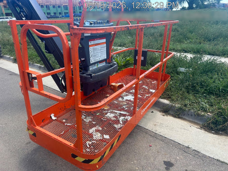2025 JLG 660SJ
