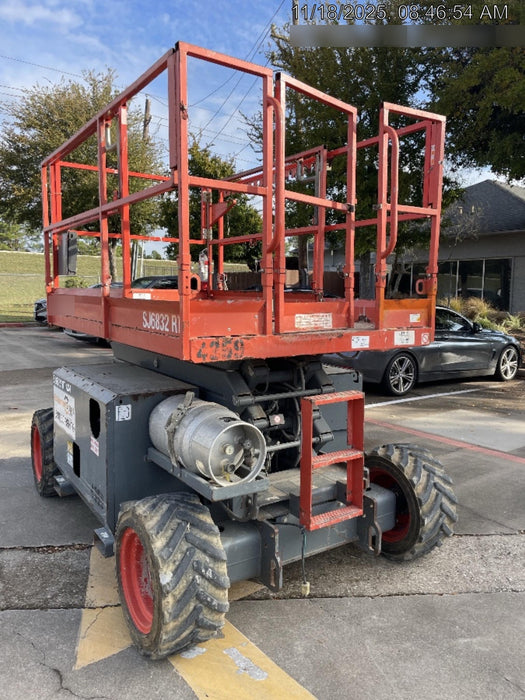 2017 SKYJACK SJ6832 RT