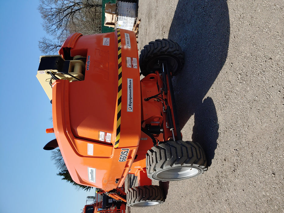 2020 JLG 660SJ