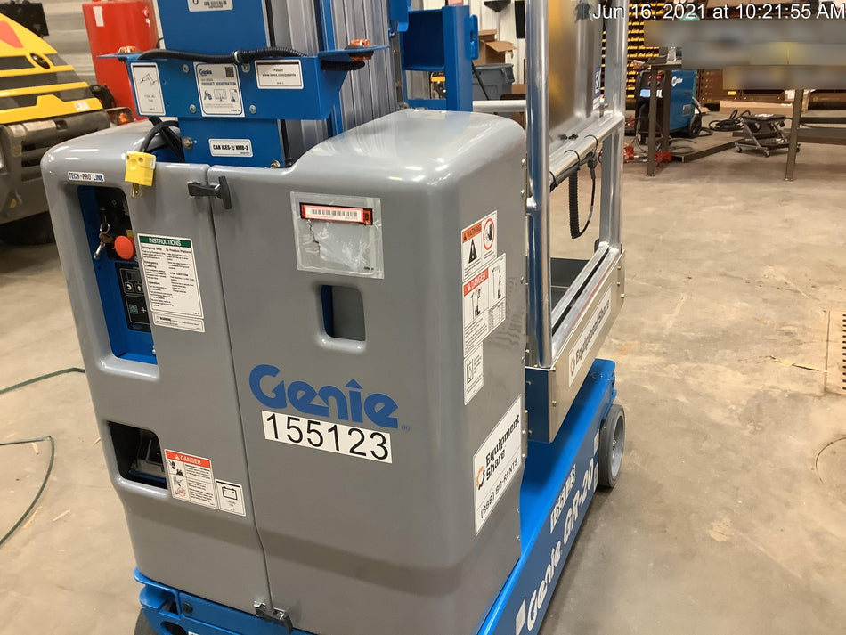 2021 GENIE GR-20
