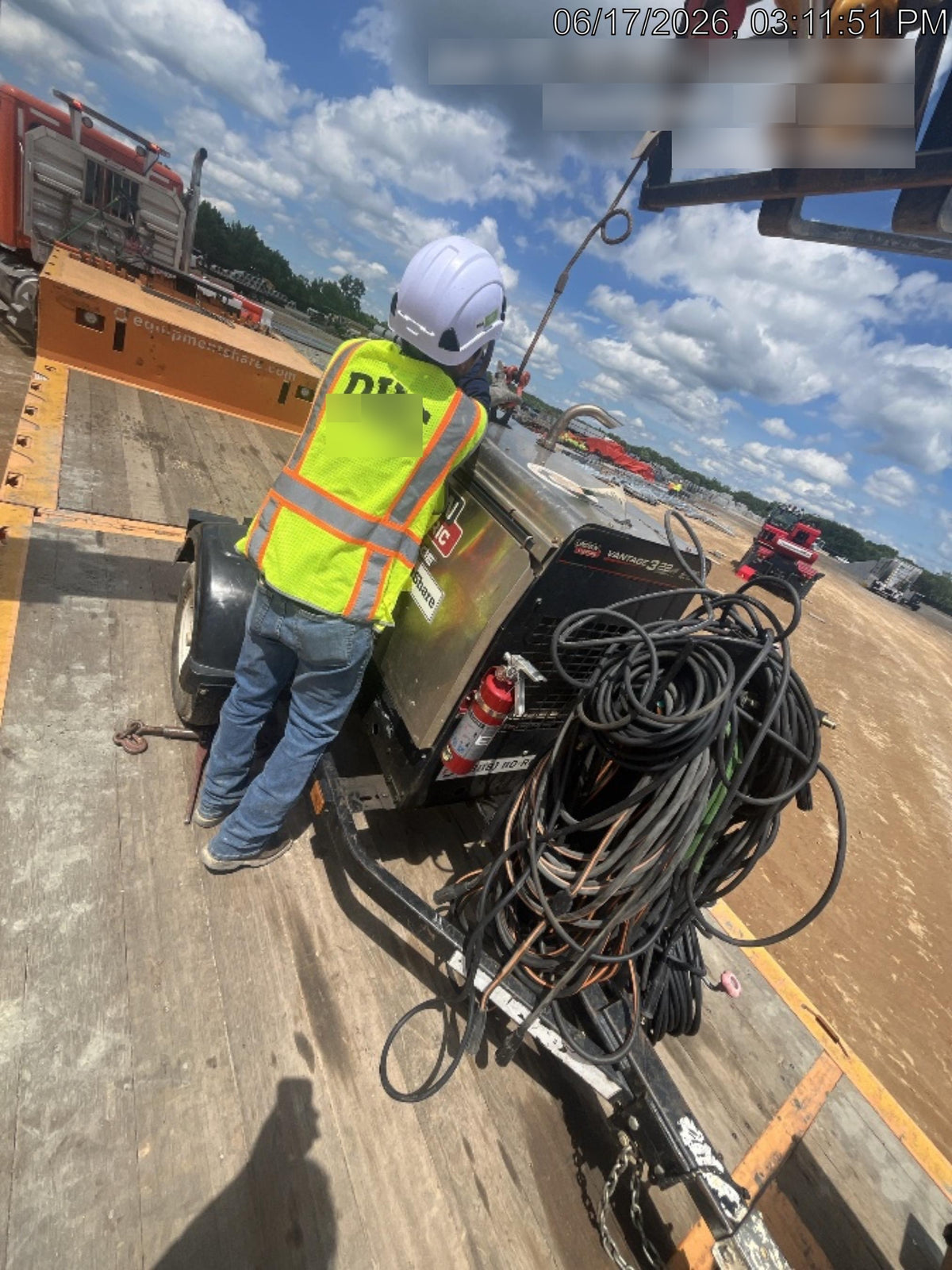 2025 LINCOLN ELECTRIC LE400