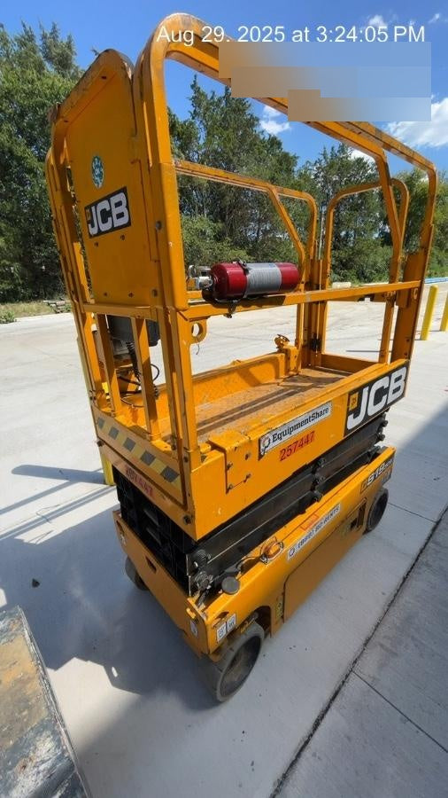 2022 JCB S1930E
