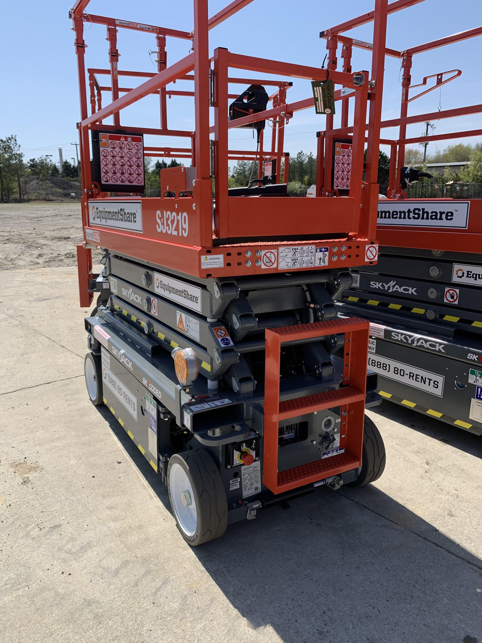 2021 SKYJACK SJ3219