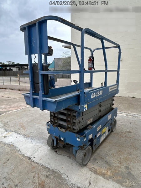 2019 Genie GS-1930 Fixed Rails with Chain Entry
