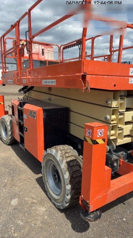 2019 JLG 430LRT