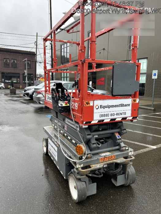 2020 Skyjack SJIII-3219 Solid NM Tires, Half height spring hinged entry gate, Dual Beacons, 800W Inverter