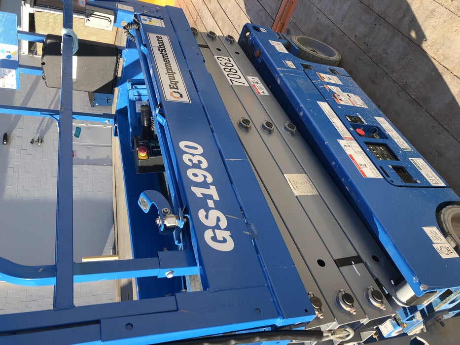 2020 Genie GS-1930 Fixed rails with chain entry gate - Pre A92.20