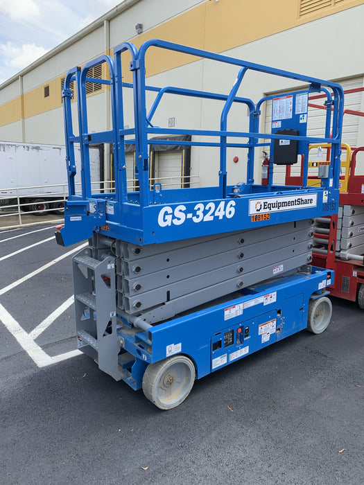 2020 Genie GS-3246 Standard, Folding full height swing gate